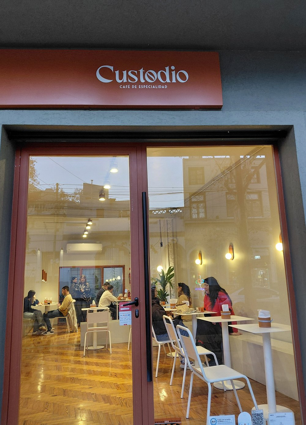 Custodio